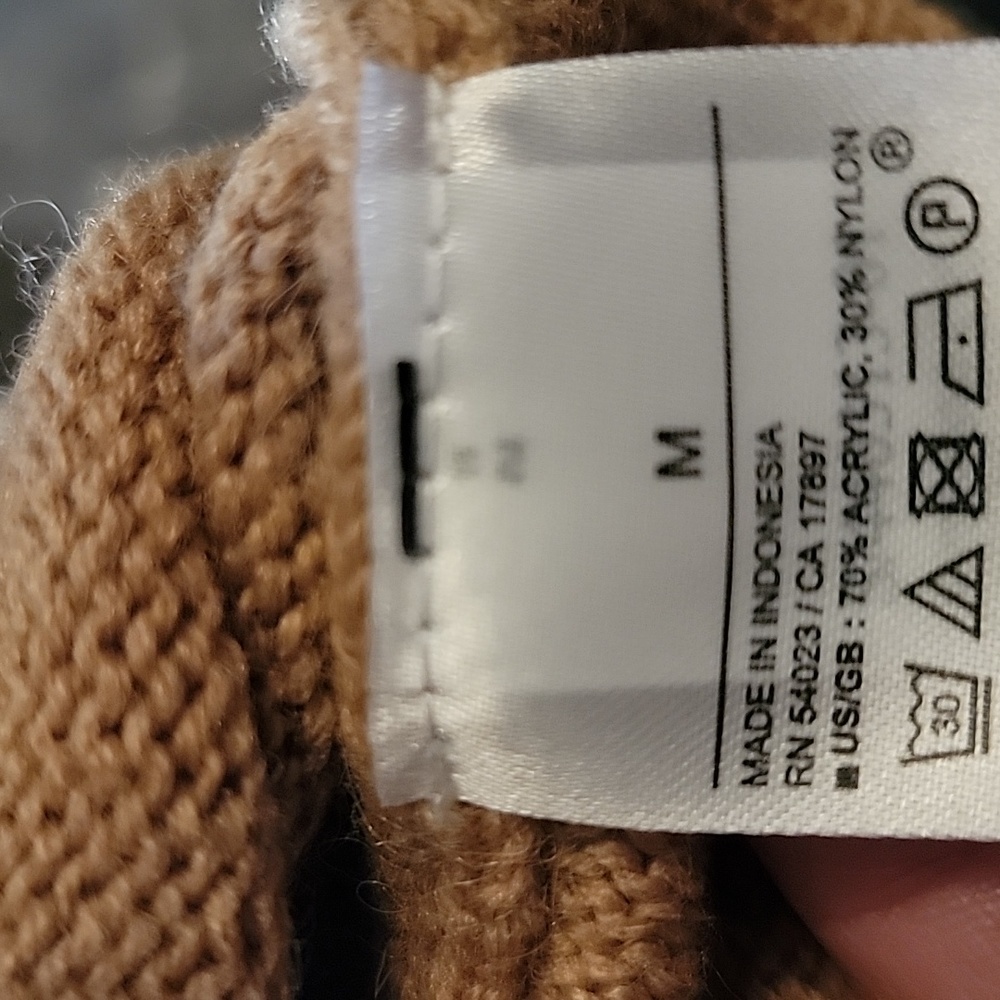 Banana Republic Camel sweater dress - Picture 8 of 8